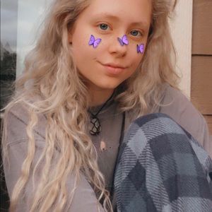 Meet your Posher, Sky